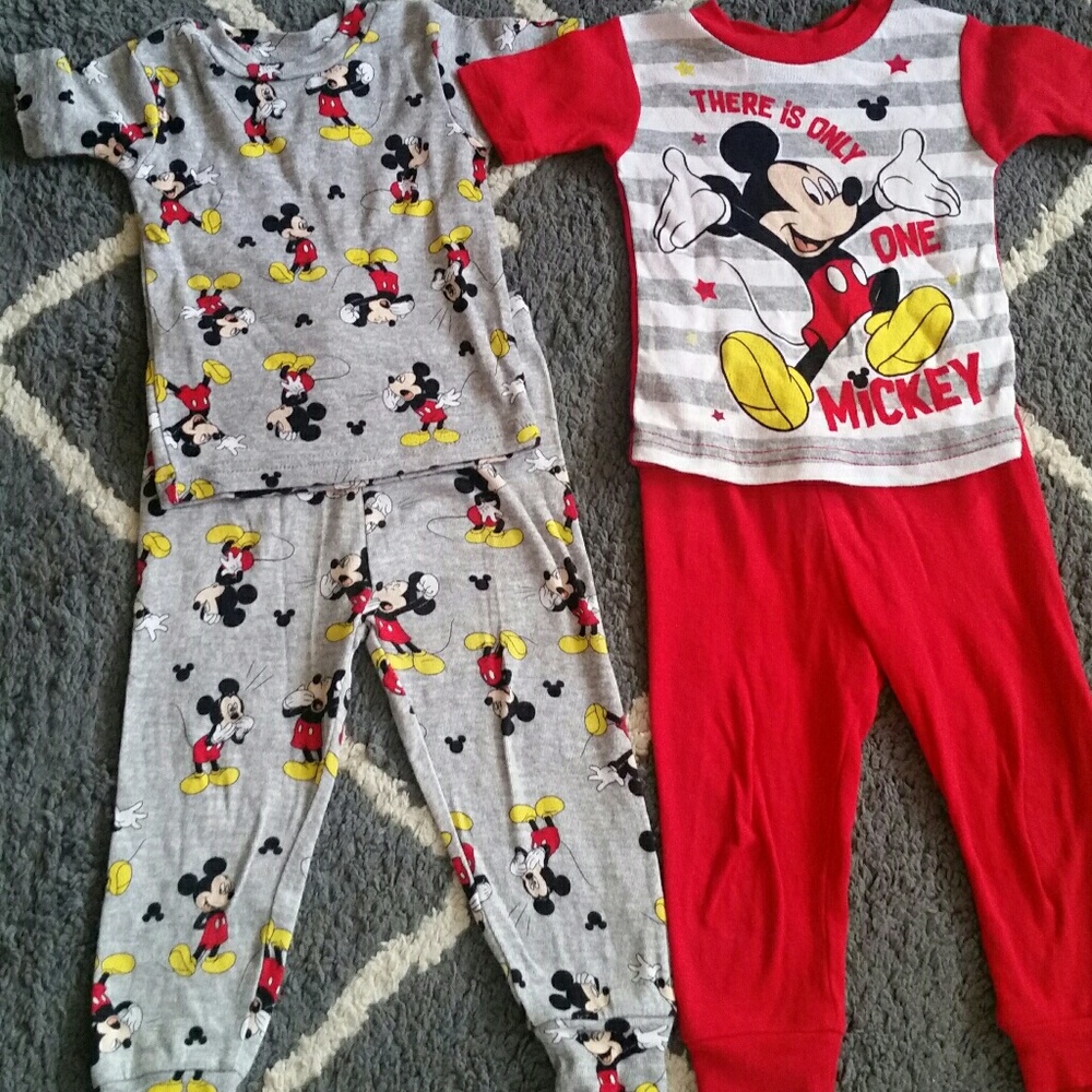 NWOT set of 2 Pjs